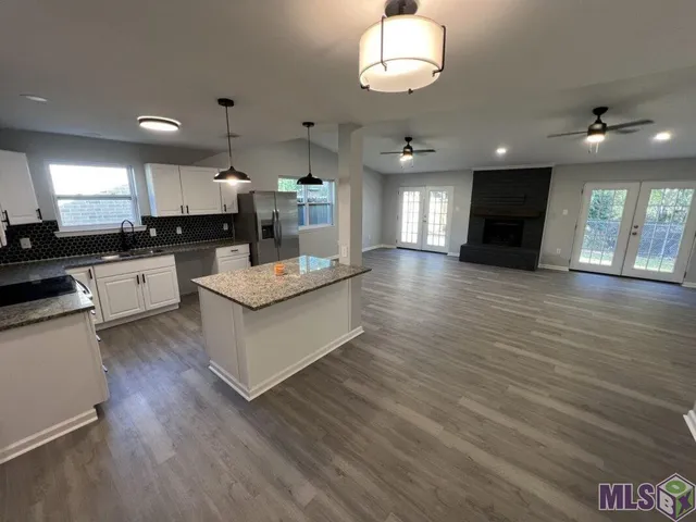 $1,800 | 8803 Orleans Drive, Baton Rouge, LA 70810