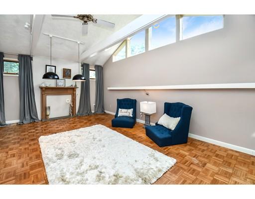 1171 Edgell Road Framingham, MA 01701 - Photo 13 of 22 Gallery Image 13