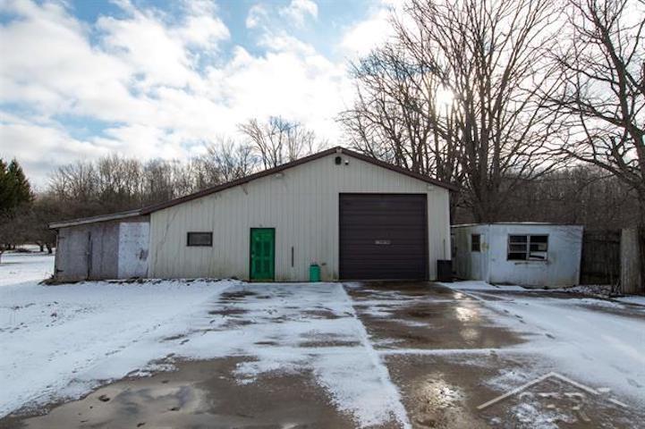 6260 Lange Road Birch Run, MI 48415 - Photo 6 of 32 50197857-8ecd0599-698d-449c-b19e-db87fc8af562.JPG