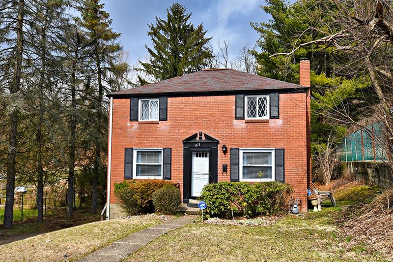 163 Ritzland Road Pittsburgh, PA 15235 - Photo 1 of 19 Gallery Image 1