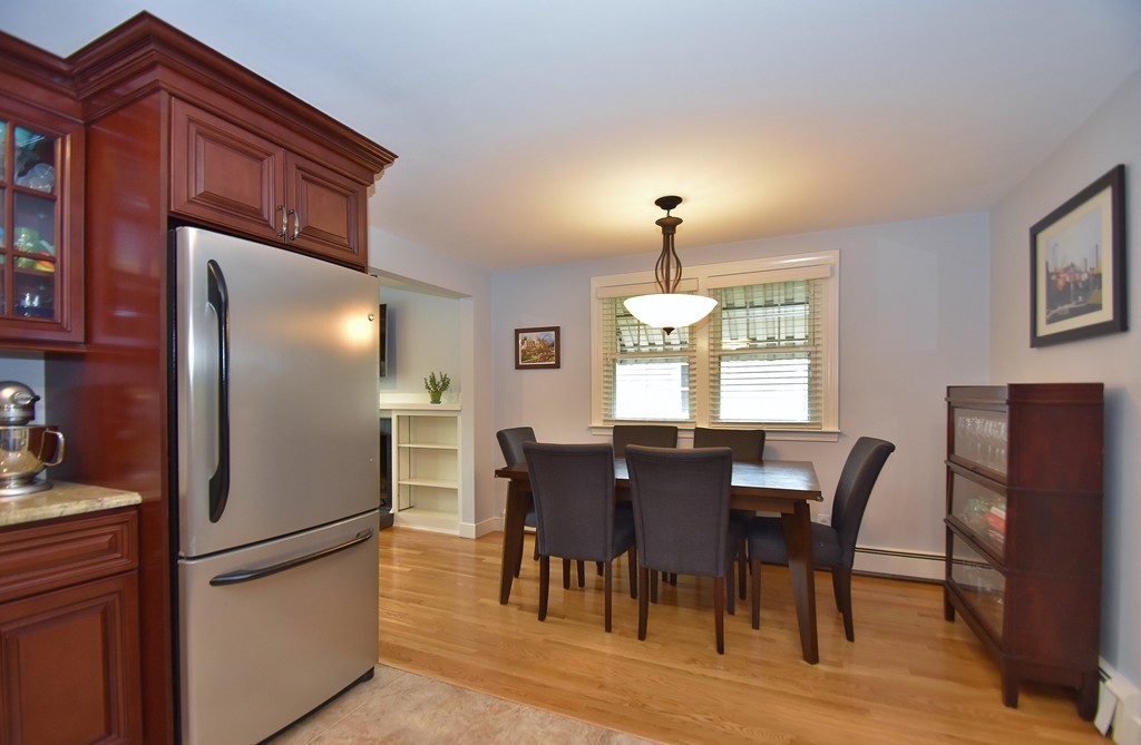 233 Warren Street Watertown, MA 02472 - Photo 5 of 22 Gallery Image 5
