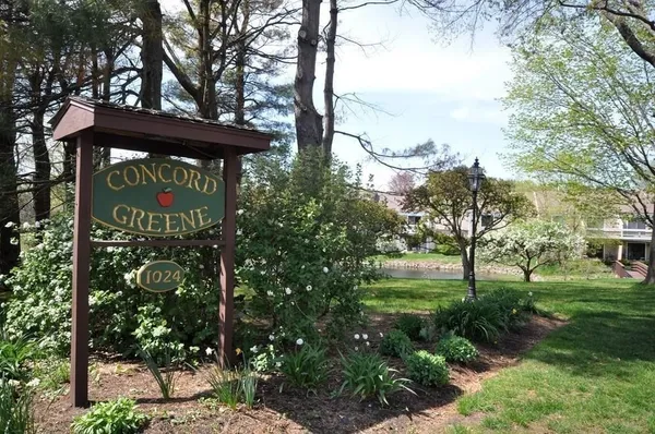 a view of a pathway of a building