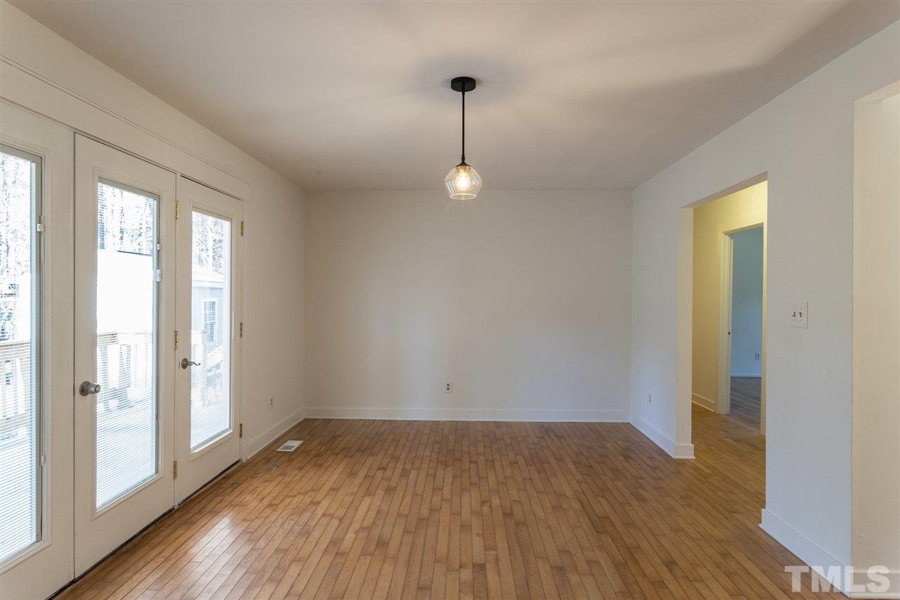 5507 Shadowbrook Drive Raleigh, NC 27612 - Photo 15 of 30