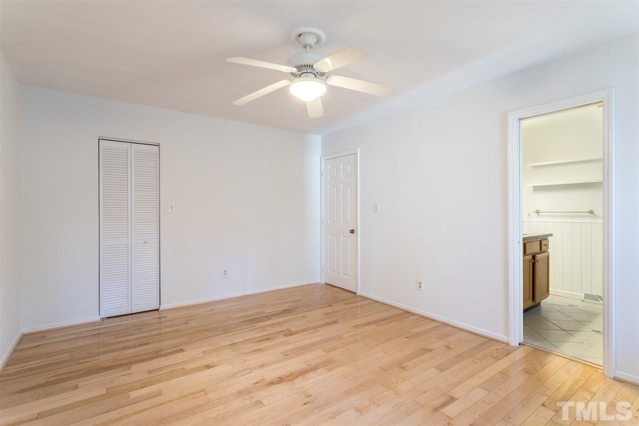 5507 Shadowbrook Drive Raleigh, NC 27612 - Photo 20 of 30