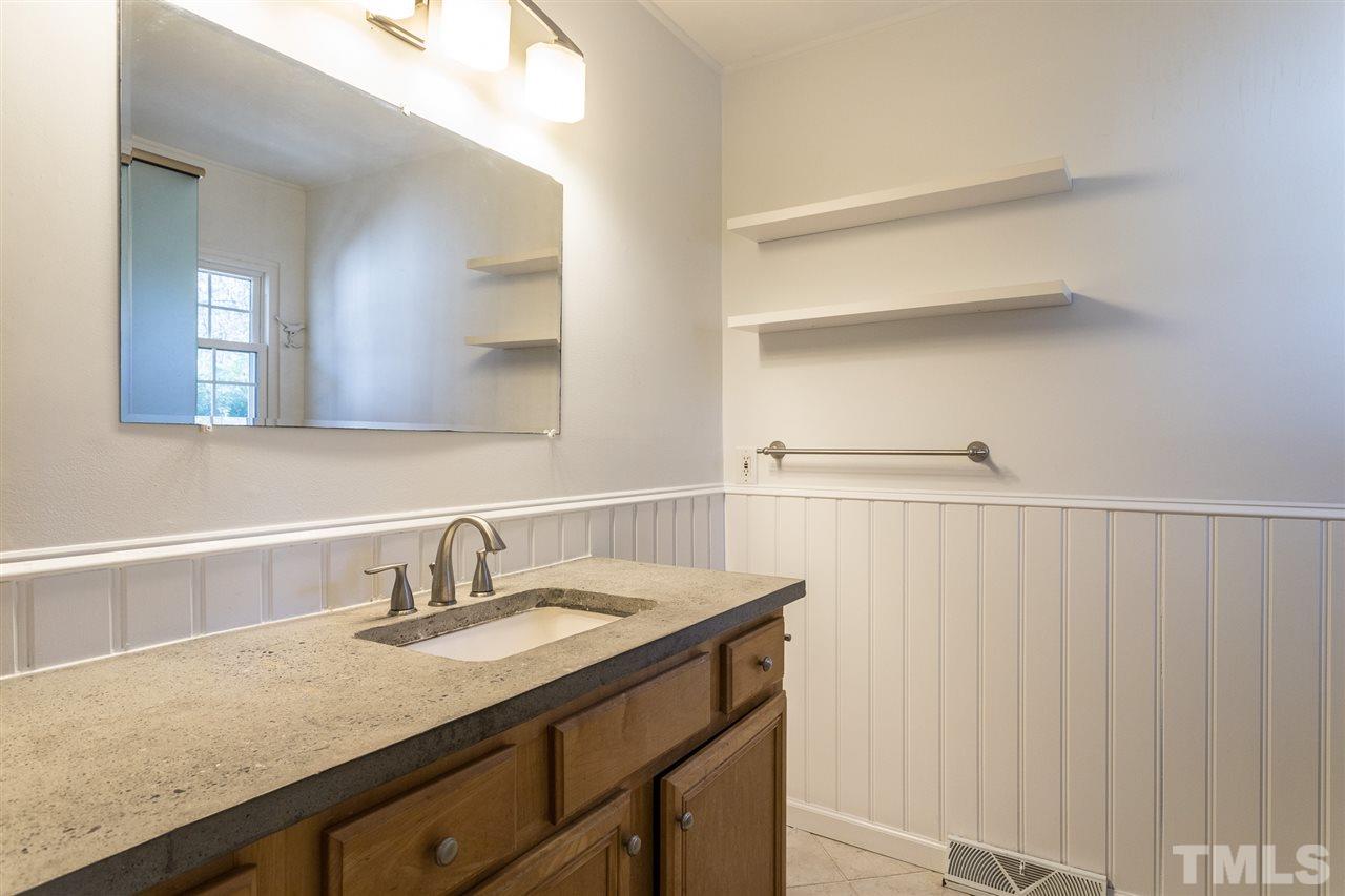 5507 Shadowbrook Drive Raleigh, NC 27612 - Photo 21 of 30