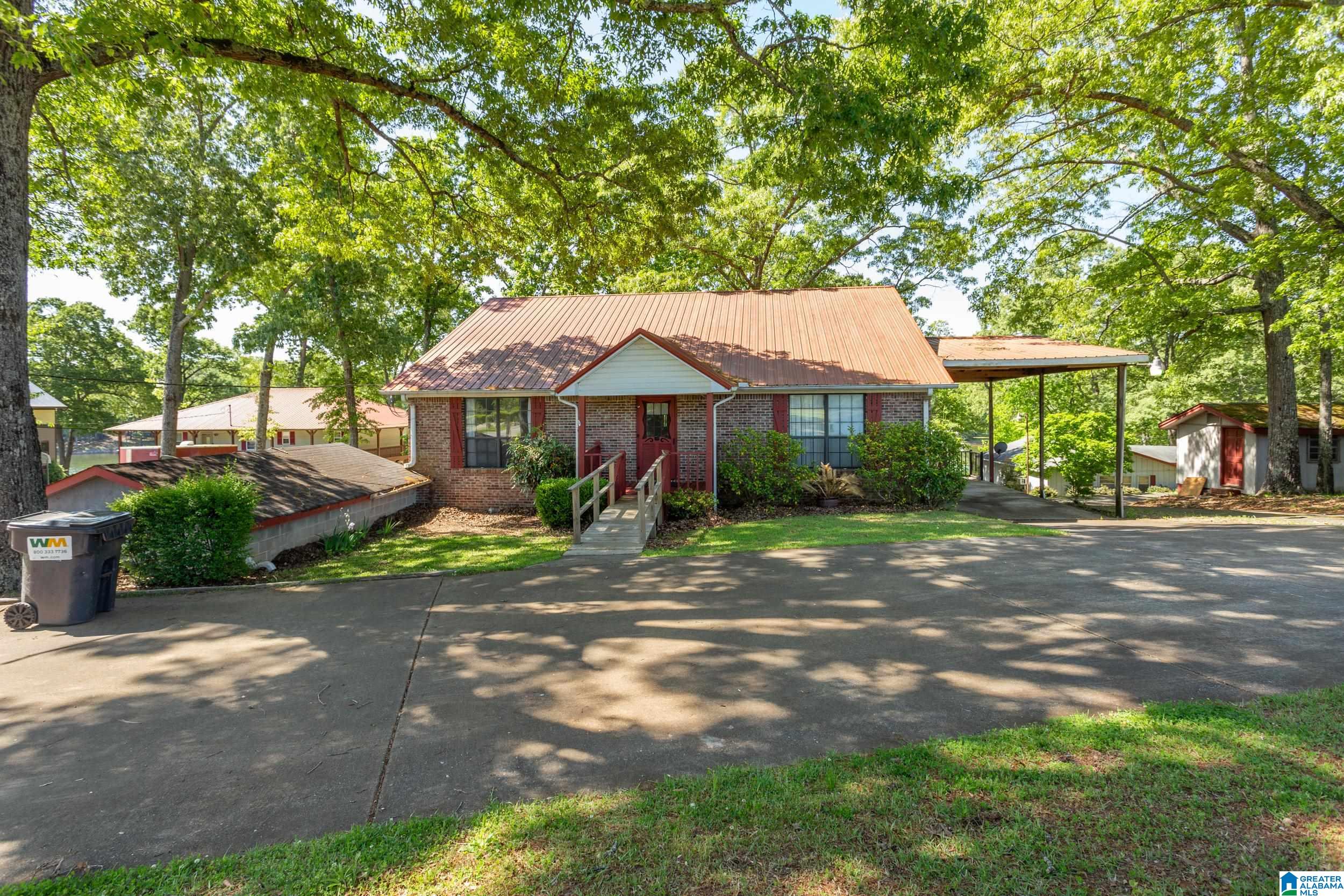 524 Coosa Island Road Cropwell, AL 35054 - Photo 1 of 39