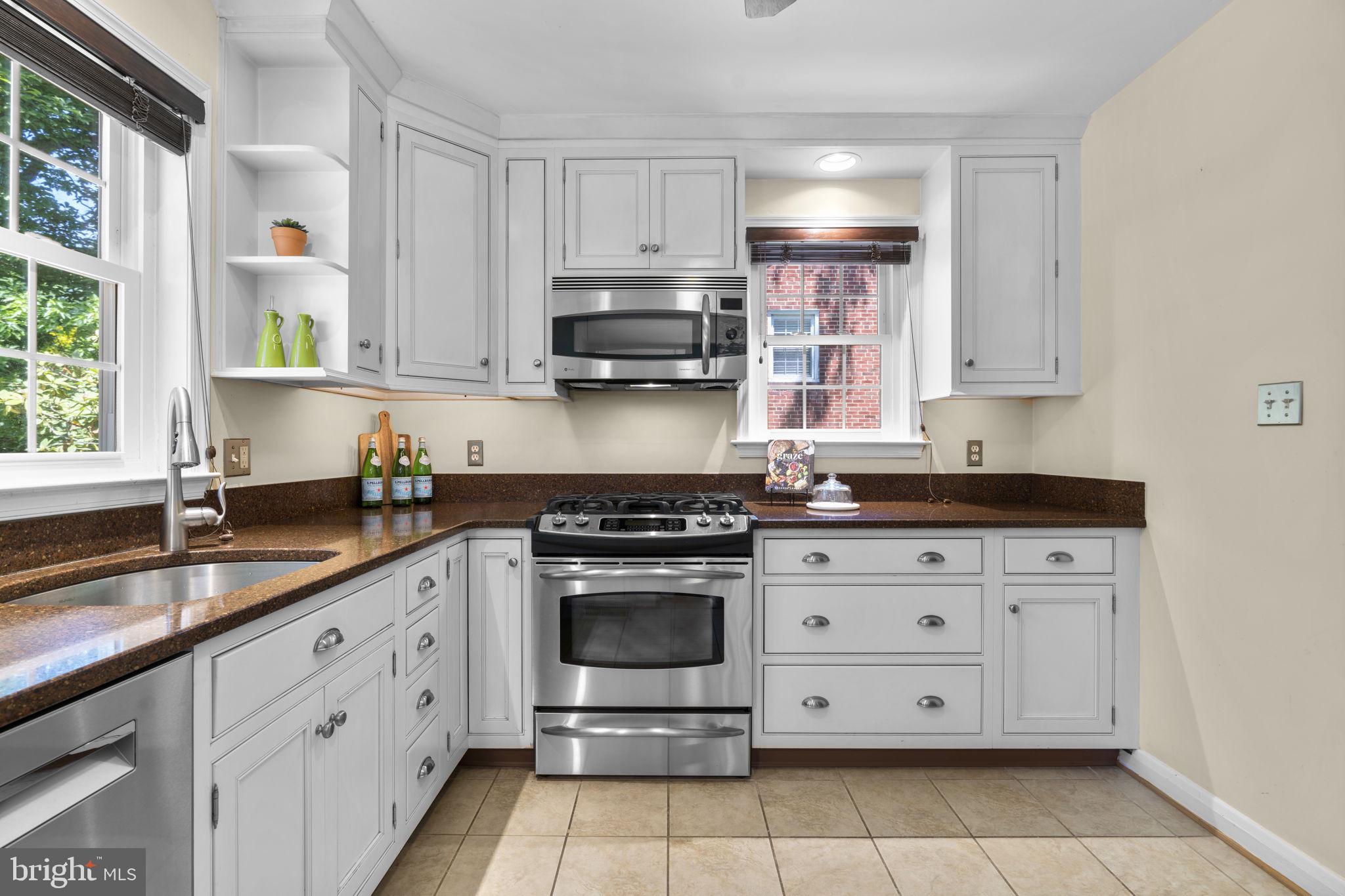 28 Dunmore Road Baltimore, MD 21228 - Photo 11 of 54 Updated kitchen with custom cabinets
