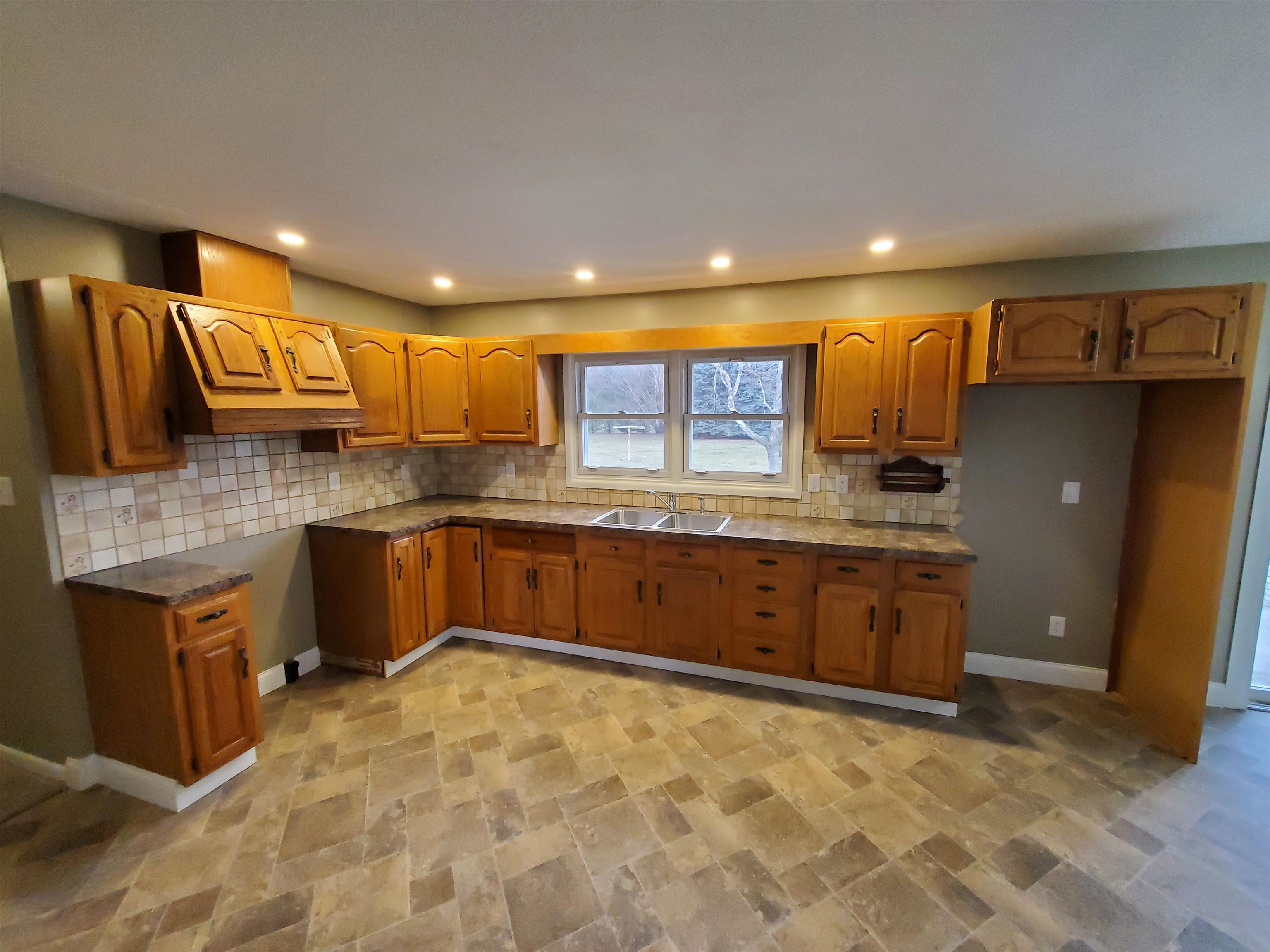 1502 South Alger Road Ithaca, MI 48847 - Photo 8 of 38