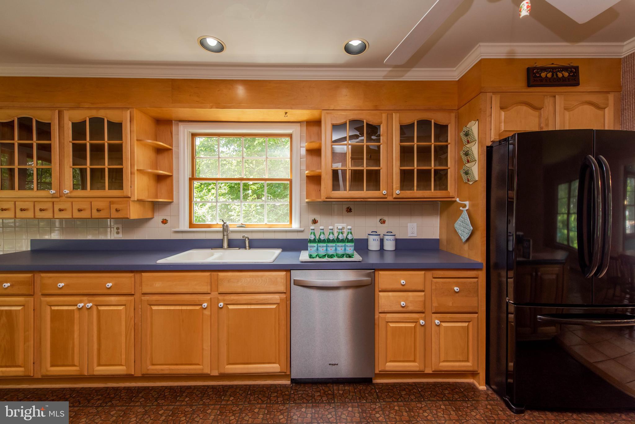 1496 Long Point Road Pasadena, MD 21122 - Photo 13 of 56 Kitchen
