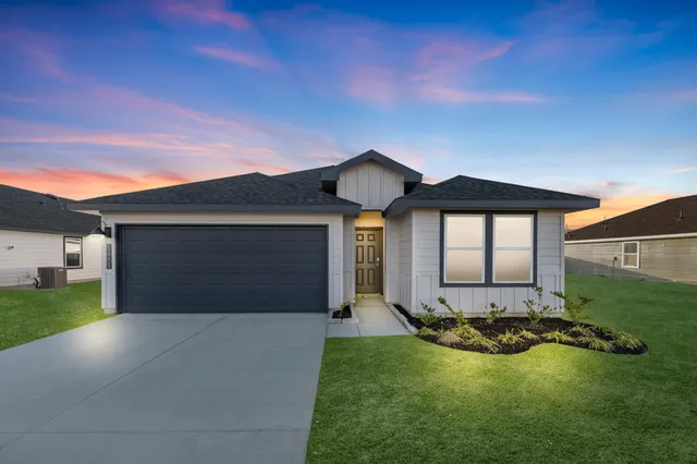 $250,720 | 5630 Spoonbill Drive, Orange, TX 77632