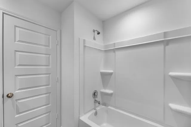 $232,810 | 5630 Spoonbill Drive, Orange, TX 77632