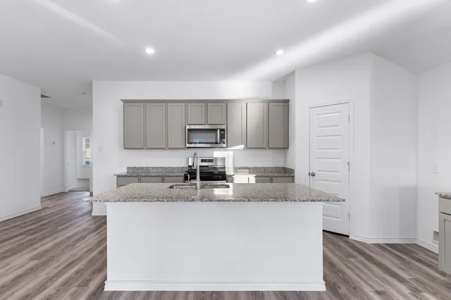 $232,810 | 5630 Spoonbill Drive, Orange, TX 77632