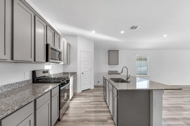 $232,810 | 5630 Spoonbill Drive, Orange, TX 77632