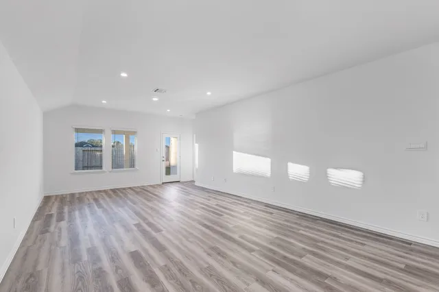 $232,810 | 5630 Spoonbill Drive, Orange, TX 77632