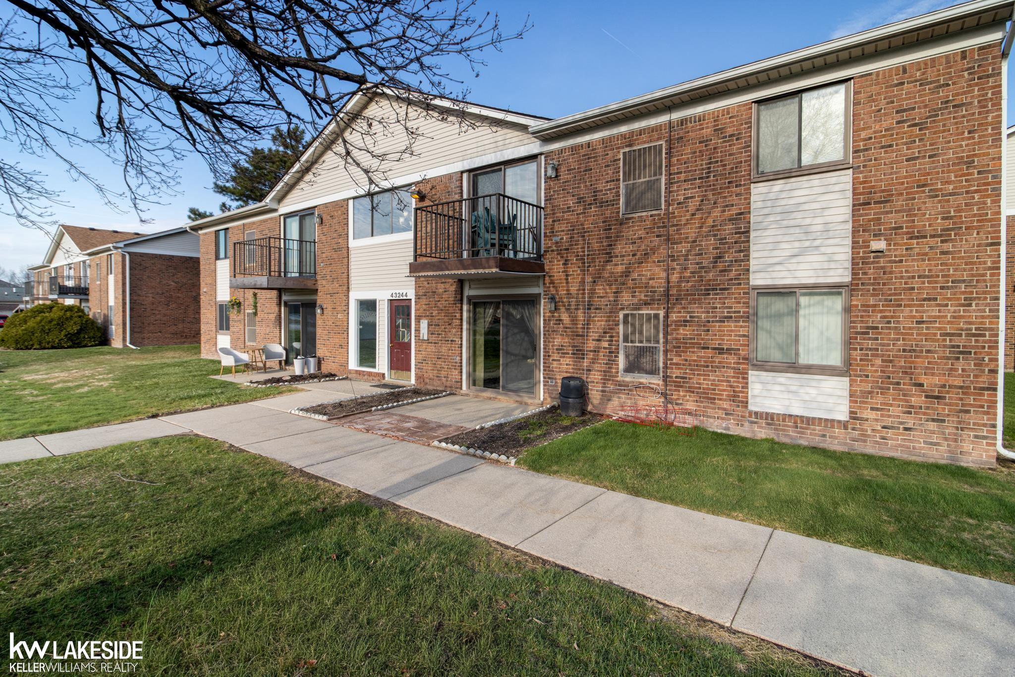 43244 Mound Road, Unit 108 Sterling Heights, MI 48314 - Photo 2 of 21
