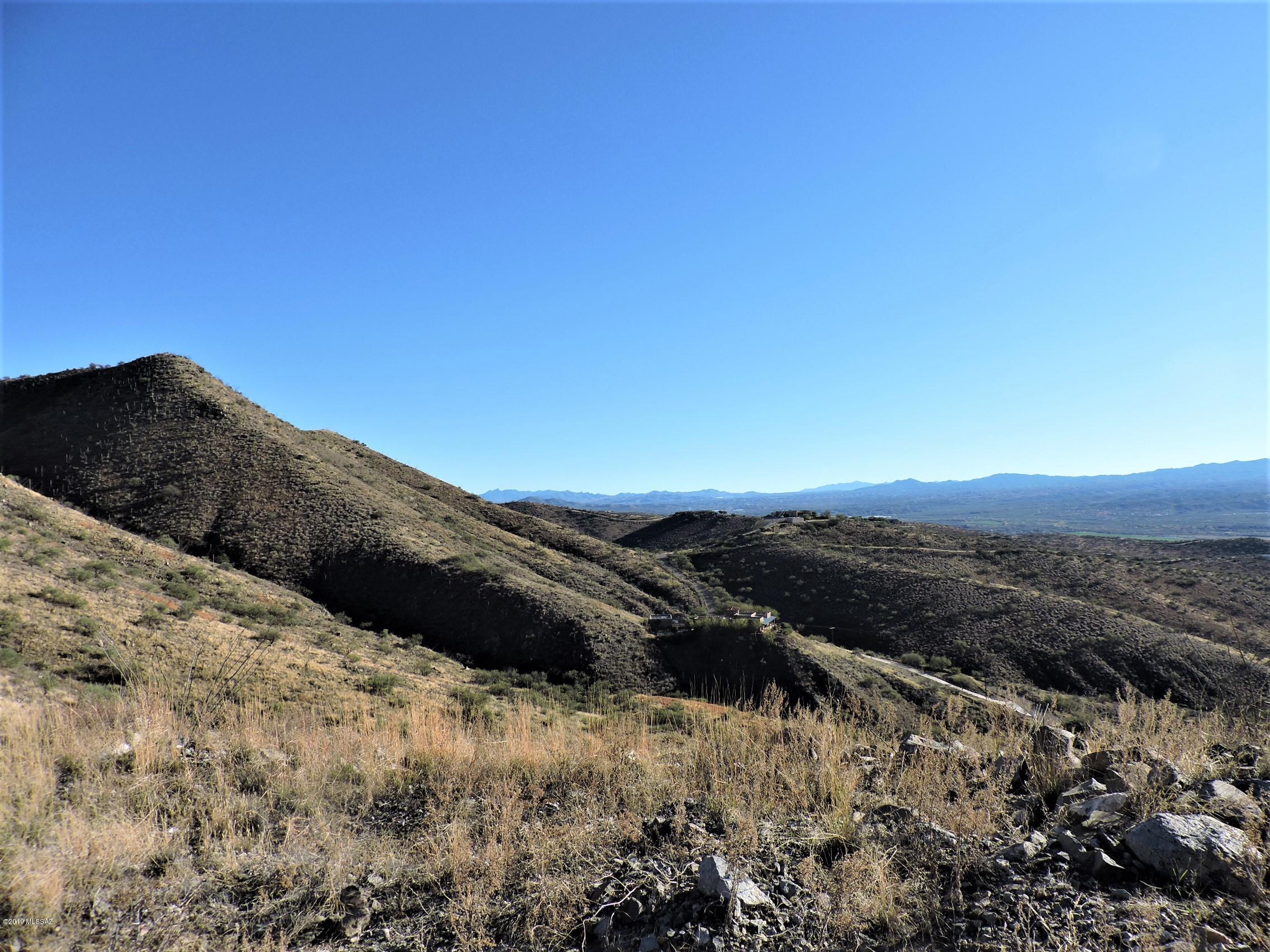 1459 Vía San Cayetano, Unit 17 Rio Rico, AZ 85648 - Photo 5 of 13
