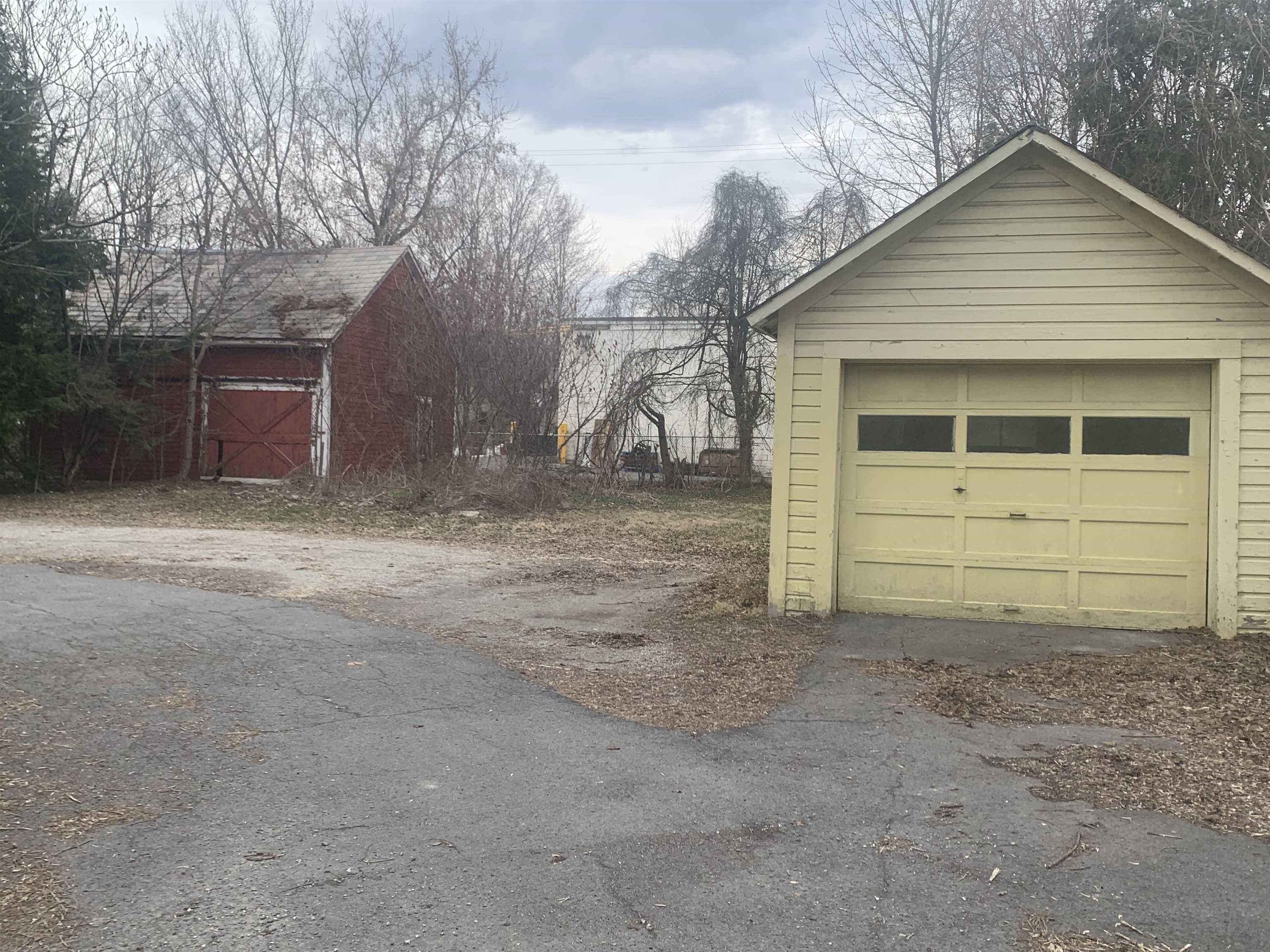 235 Main Street Poultney, VT 05764 - Photo 8 of 33