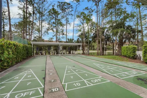 a view of a tennis court
