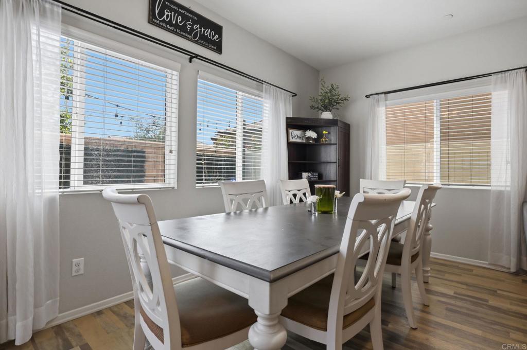 35302 Brown Galloway Lane Fallbrook, CA 92028 - Photo 10 of 32