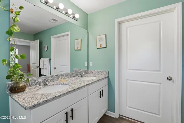 $325,000 | 2518 Sardis Drive Southeast, Bolivia, NC 28422