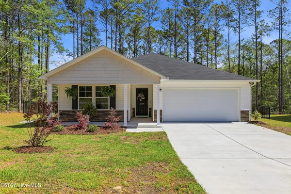 $325,000 | 2518 Sardis Drive Southeast, Bolivia, NC 28422