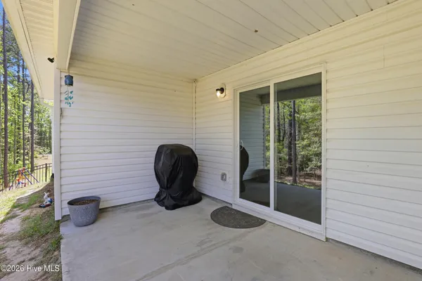 $325,000 | 2518 Sardis Drive Southeast, Bolivia, NC 28422