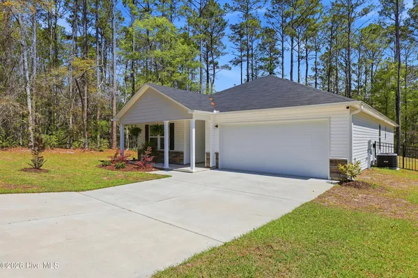 $325,000 | 2518 Sardis Drive Southeast, Bolivia, NC 28422