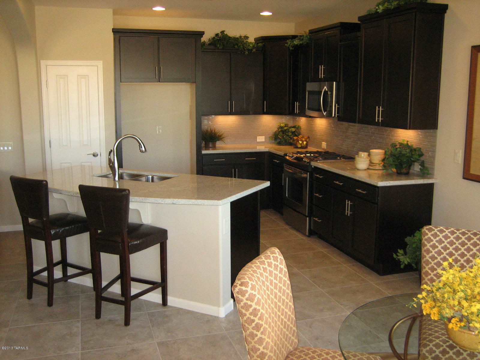 62600 East Border Rock Road Tucson, AZ 85739 - Photo 9 of 29 Kitchen & Breakfast Bar