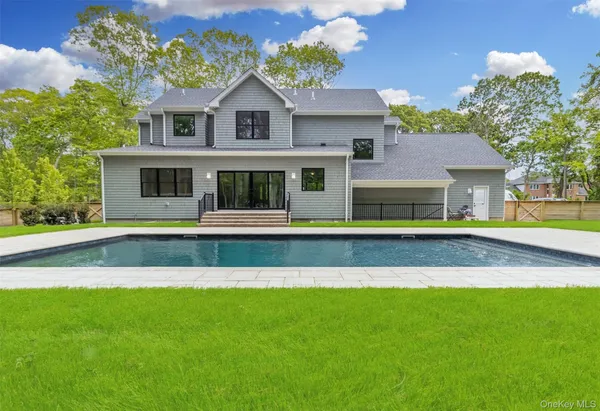 $10,000 | 1745 Stars Road, East Marion, NY 11939