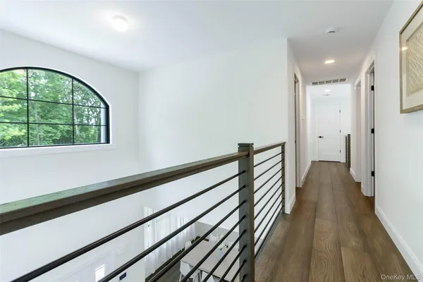 $10,000 | 1745 Stars Road, East Marion, NY 11939