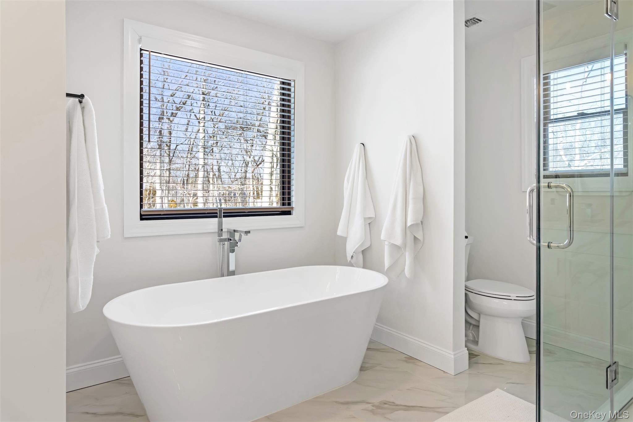 1745 Stars Road East Marion, NY 11939 - Photo 26 of 33