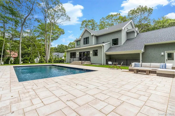 $10,000 | 1745 Stars Road, East Marion, NY 11939