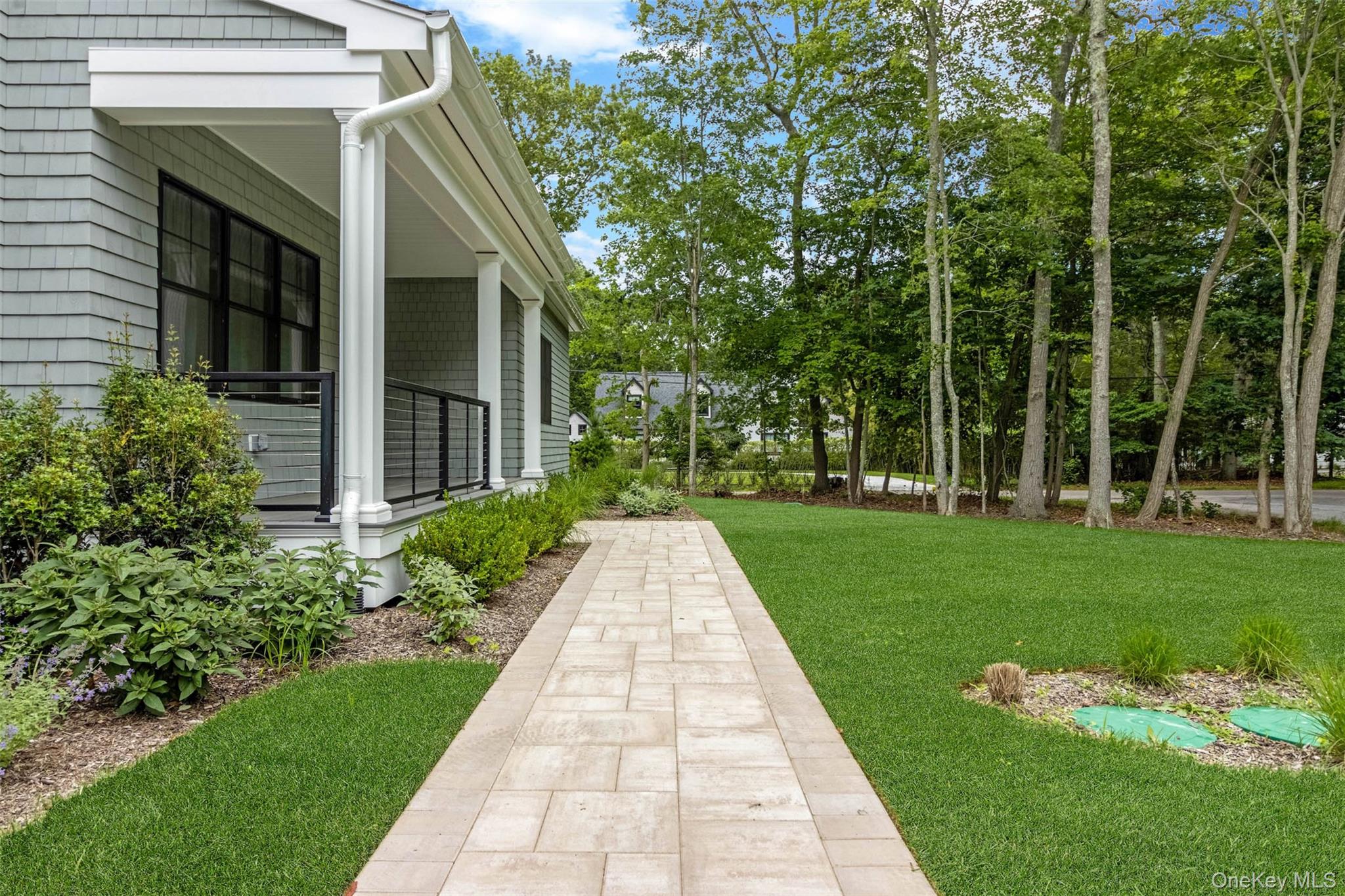 1745 Stars Road East Marion, NY 11939 - Photo 3 of 33