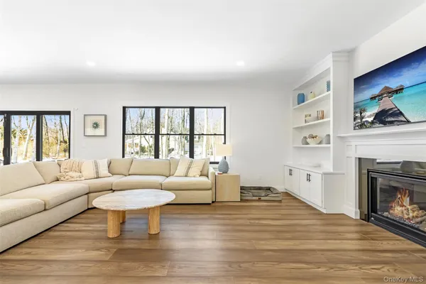 $10,000 | 1745 Stars Road, East Marion, NY 11939