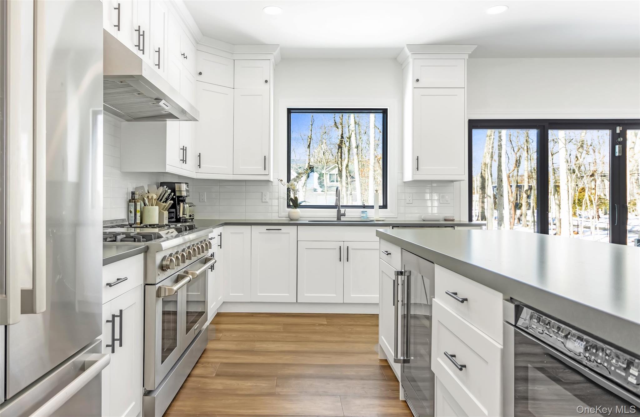 1745 Stars Road East Marion, NY 11939 - Photo 9 of 33