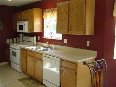 8098 Morrish Road Flushing, MI 48433 - Photo 2 of 12 20241376-1.JPG