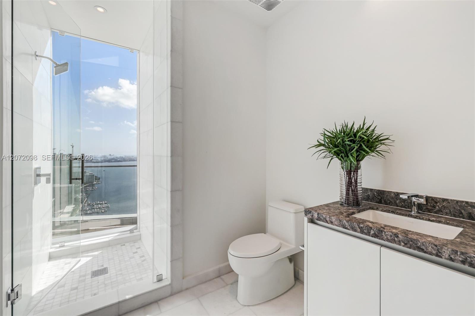 175 Southeast 25th Road, Unit PH4301 Miami, FL 33129 - Photo 37 of 58 Gallery Image 37