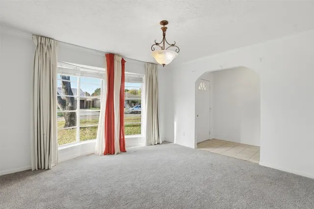 $237,000 | 10306 Jillana Kaye Drive, Houston, TX 77086