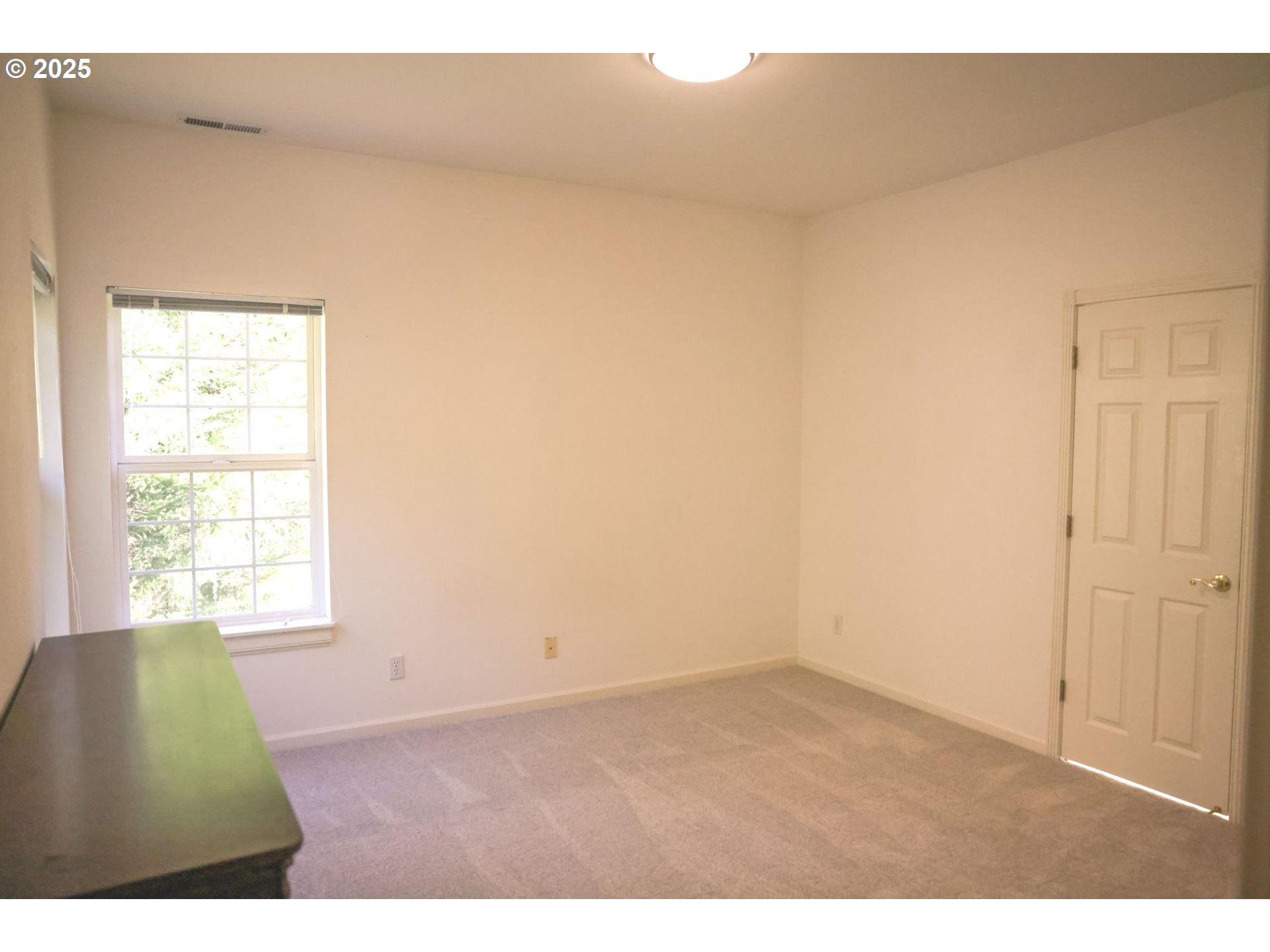 5812 Northeast Livingston Road Camas, WA 98607 - Photo 21 of 27 a view of an empty room and window