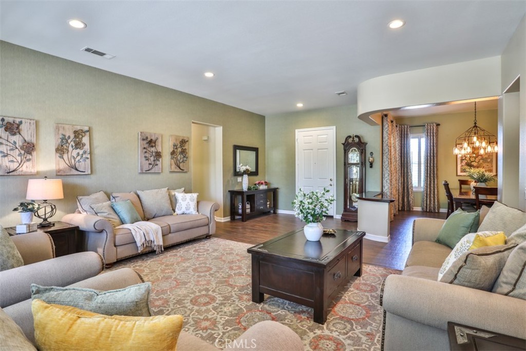 12619 Rustic Oak Court Rancho Cucamonga, CA 91739 - Photo 9 of 75