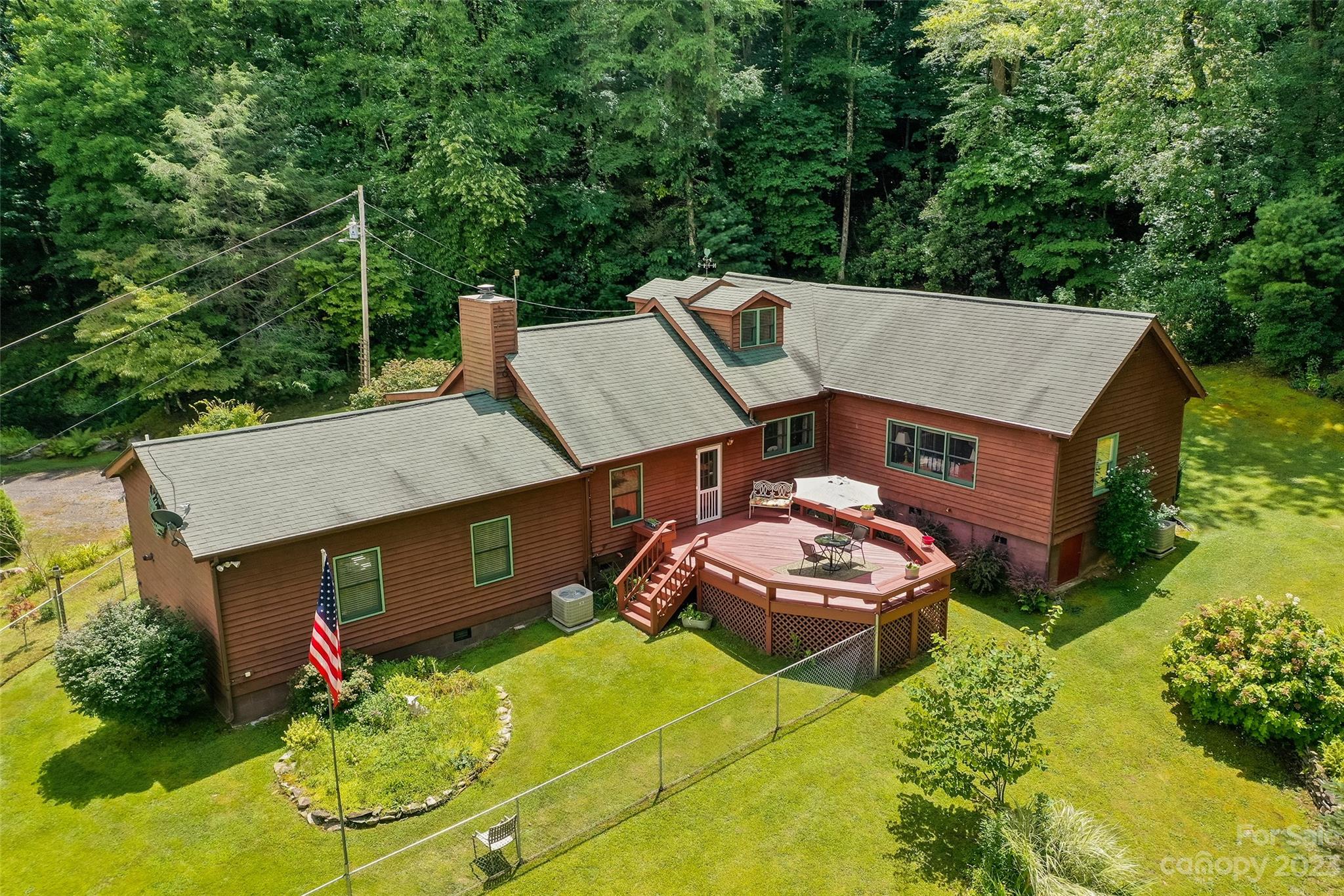 290 Last Mohican Trail Clyde, NC 28721 - Photo 46 of 46 front view of a house with a yard