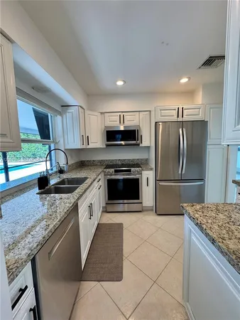 $4,400 | 1093 Southwest 14th Street, Boca Raton, FL 33486