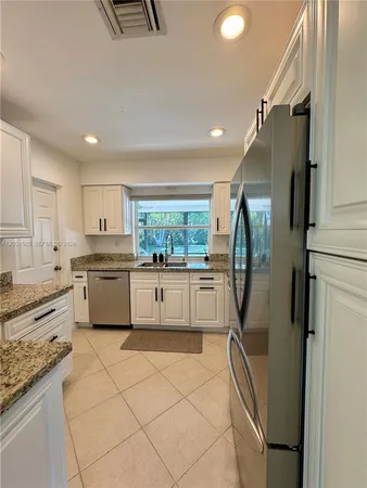 $4,400 | 1093 Southwest 14th Street, Boca Raton, FL 33486