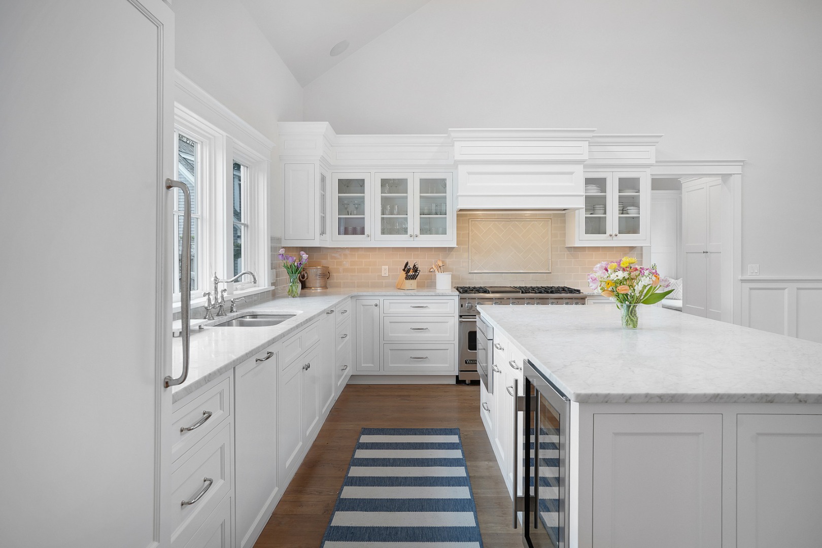 2 Noras Lane Edgartown, MA 02539 - Photo 14 of 46
