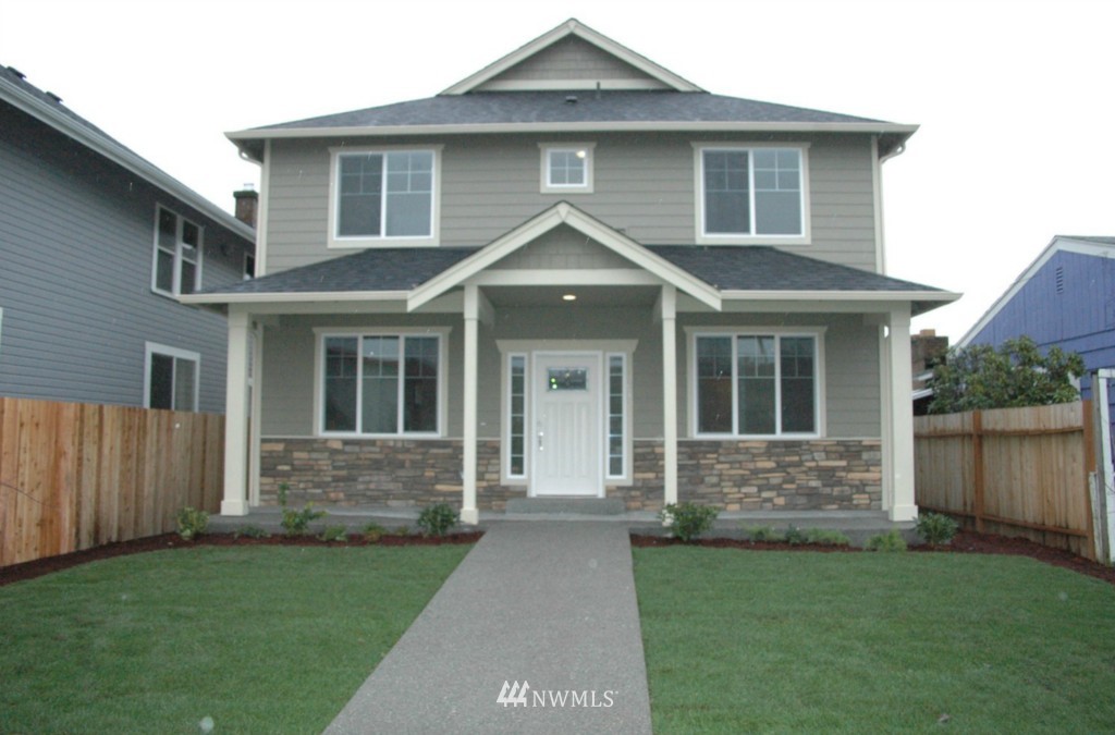 1516 North Brooks Street Renton, WA 98057 - Photo 1 of 15 Gallery Image 1