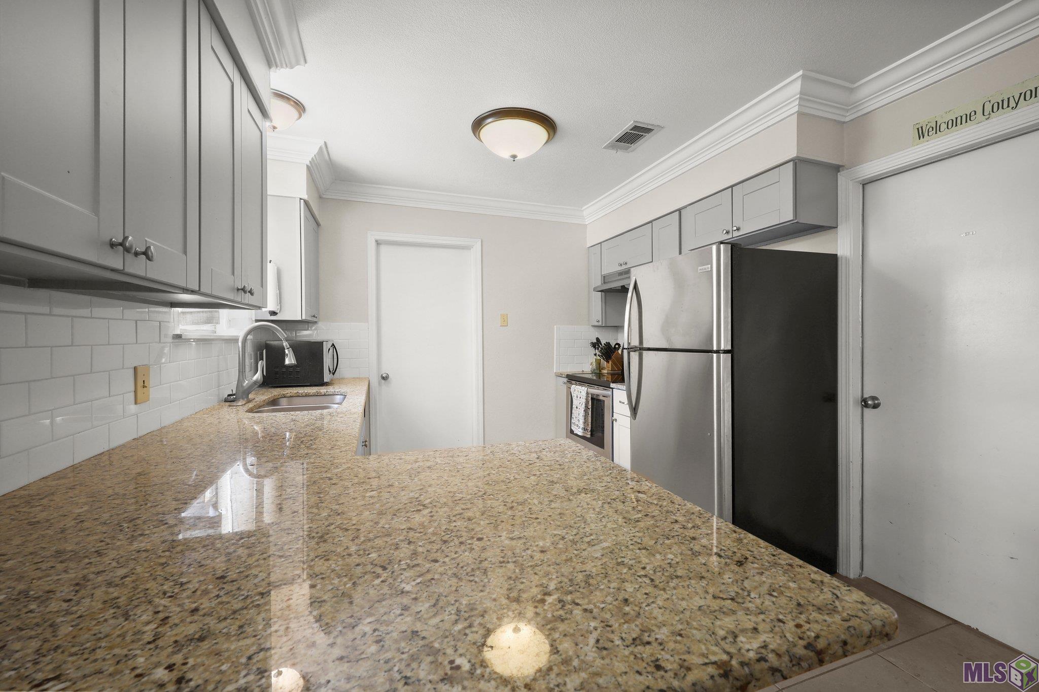 9314 Highpoint Road Baton Rouge, LA 70810 - Photo 7 of 18