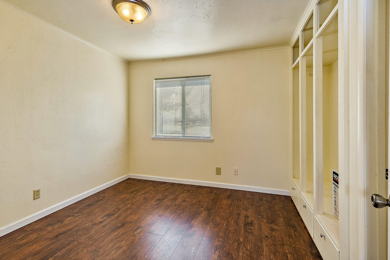 2951 Merriman Road Medford, OR 97501 - Photo 12 of 21 26_MR_26_mls