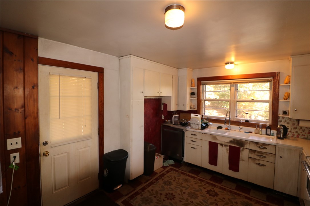 5509 Post Road Charlestown, RI 02813 - Photo 7 of 30