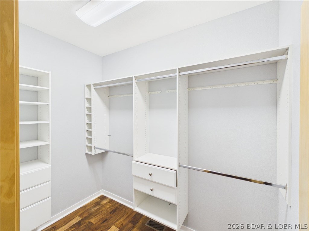 6055 McCasland Road Versailles, MO 65084 - Photo 51 of 99 Primary walk-in closet