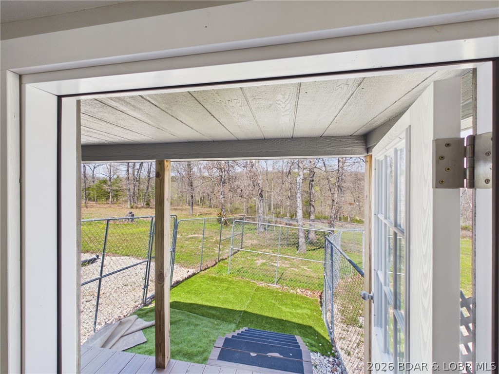 6055 McCasland Road Versailles, MO 65084 - Photo 76 of 99 Kennel area